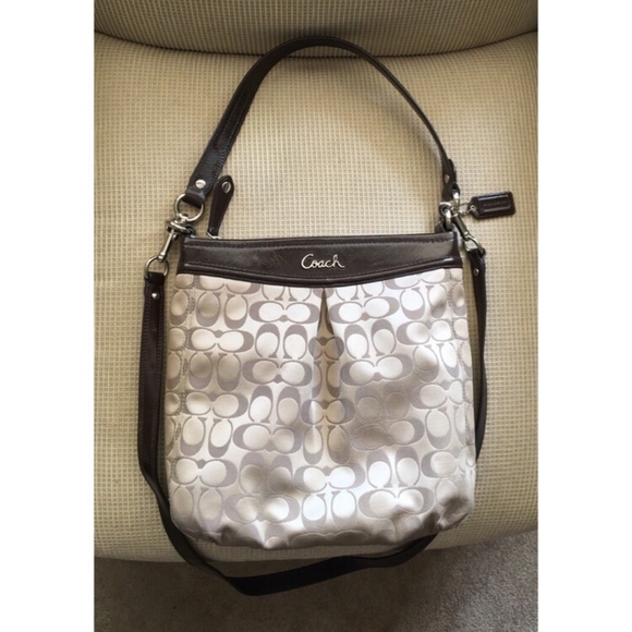 Coach Ashley Signature Hippie Khaki/Mahogany Bag - Picture 2 of 8